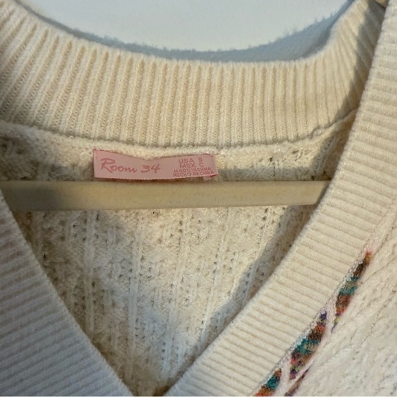 Room 34 Multicolor Cableknit Lattice Detail Sweater - Picture 3 of 7